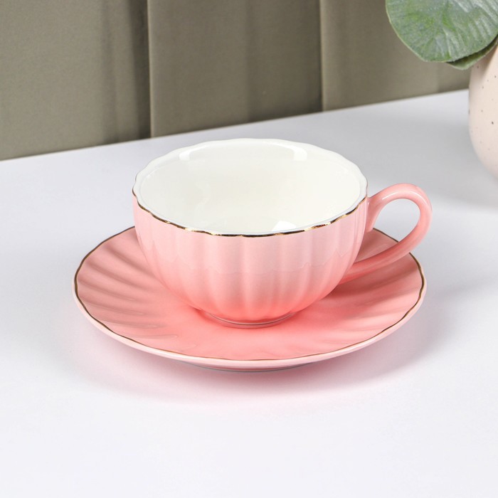 Чайная пара Доляна «Вивьен», чашка 200 мл, блюдце d=15 см, цвет розовый